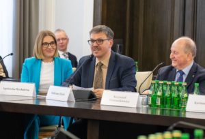 Inauguracja Roku Edukacji Ekonomicznej 2024 w Senacie RP - 11 stycznia 2024 r. - Konferencja otwierająca - Agnieszka Wachnicka, Waldemar Zbytek, Krzysztof Pietraszkiewicz