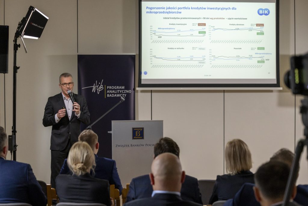 Sławomir Grzelczak (BIK) na II Konferencji Naukowej Programu Analityczno-Badawczego WIB